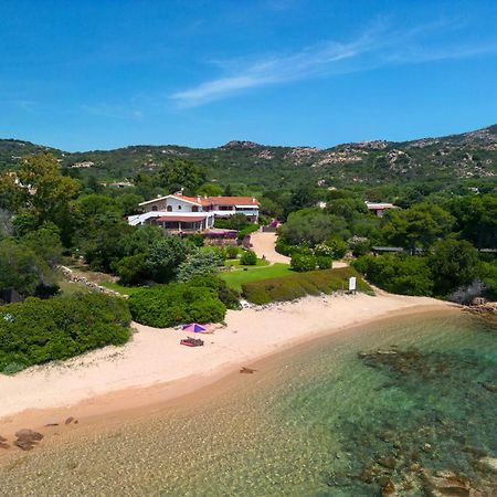 Baia Dorata Beach Apartment Porto Istana Eksteriør bilde