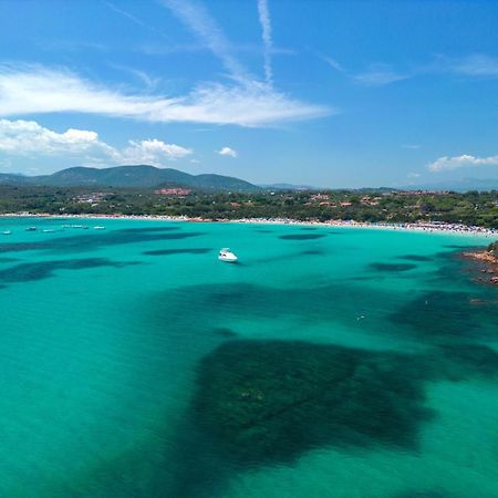 Baia Dorata Beach Apartment Porto Istana Eksteriør bilde